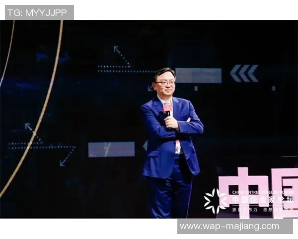 周强畅谈英雄联盟职业生涯背后的故事与成长历程